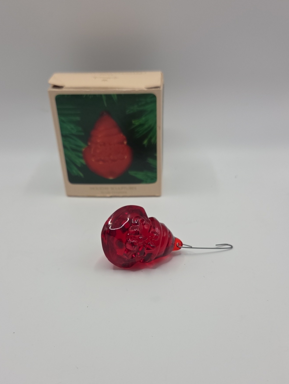 Halmark Keepsake Red Acrylic Santa Ornament Holiday Decoration Vintage